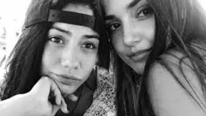 Hande Erçel Doubles Demet Özdemir on Instagram