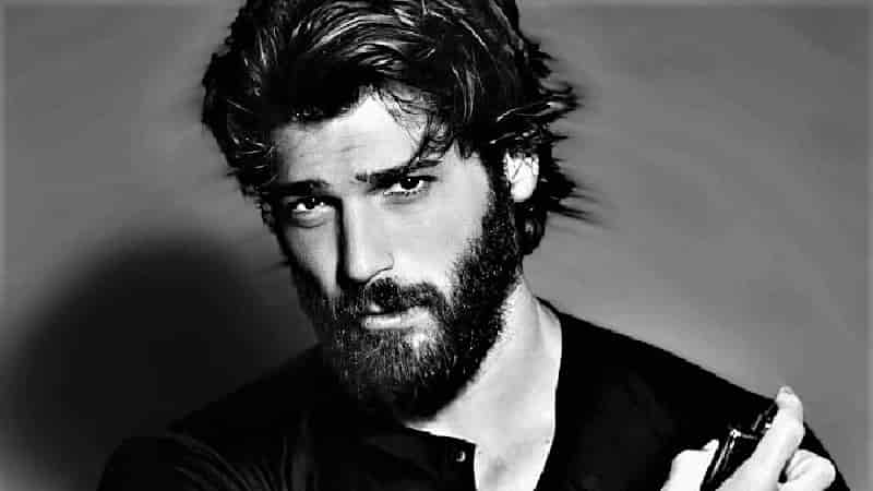 Can Yaman ’s Italian Fans Go Wild - CAN MANIA IS REAL • Bit Pix