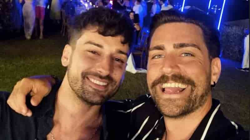 Çağlar Ertuğrul and Alp Navruz Crash Wedding in Bodrum • Bit Pix