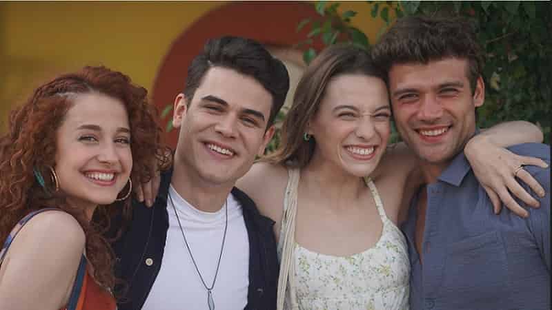 new Turkish summer series, Dönence, Romance Sümeyye Aydoğan and Atakan Hoşgören-min