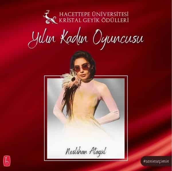 Neslihan Atagü 2023 Kristal Geyik Awards-min (1)