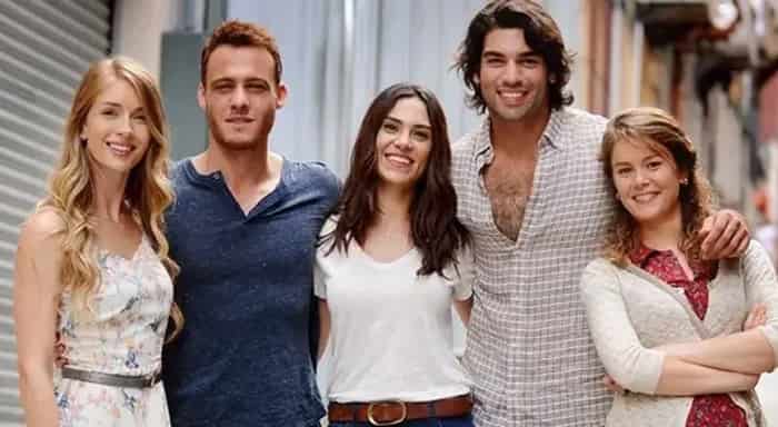 Şeref Meselesi-min Kerem Bürsin in turkish drama series Şeref Meselesi alongside Şükrü Özyıldız, Yasemin Allen, and Burcu Biricik